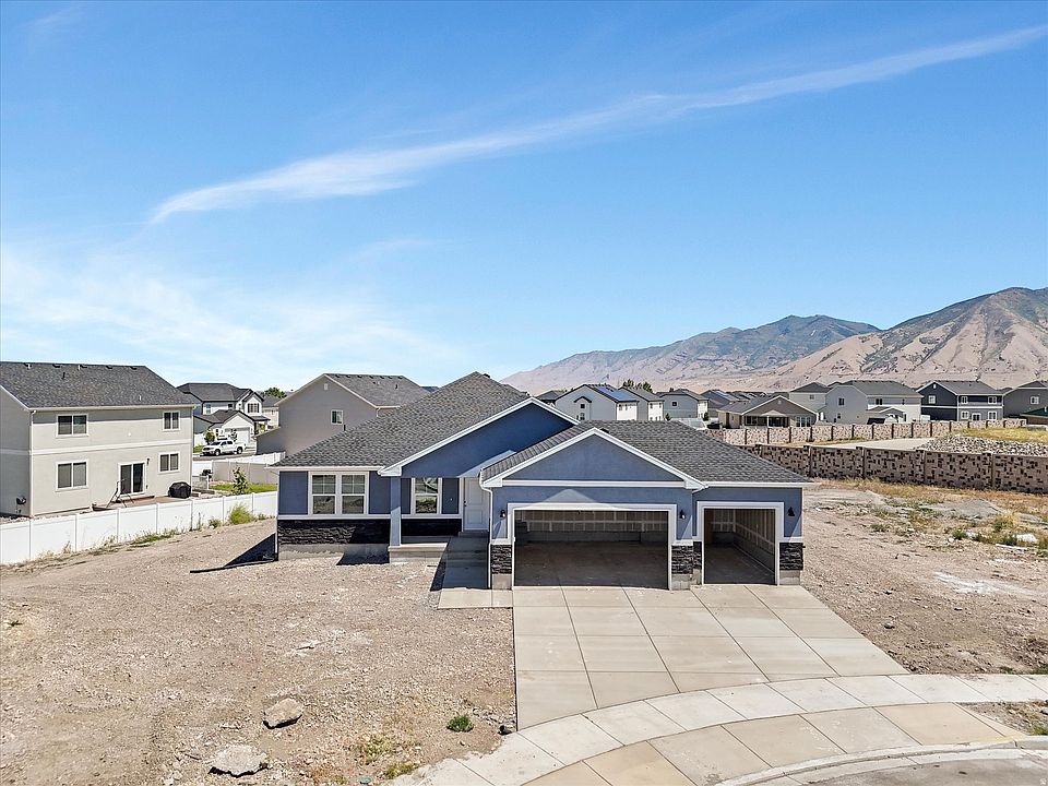 1st image of 1423 N Harper Way #219