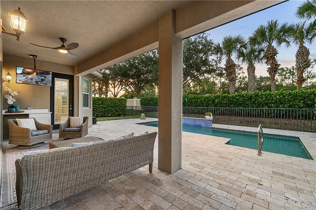 6737 Marbella LN, Naples, FL 34105 | Zillow