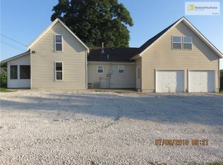 10138 Reynolds Rd, Orrick, MO 64077