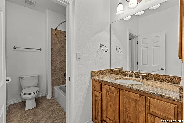 623 Sentry Hl — Photo 28