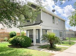 4616 Nichols St, Houston, TX 77020