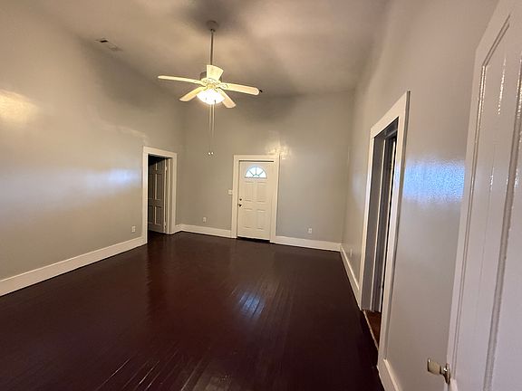 MBR, private bath on right, and closet on left