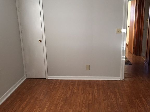 Flex rm (3rd br, office, dining rm, etc.)