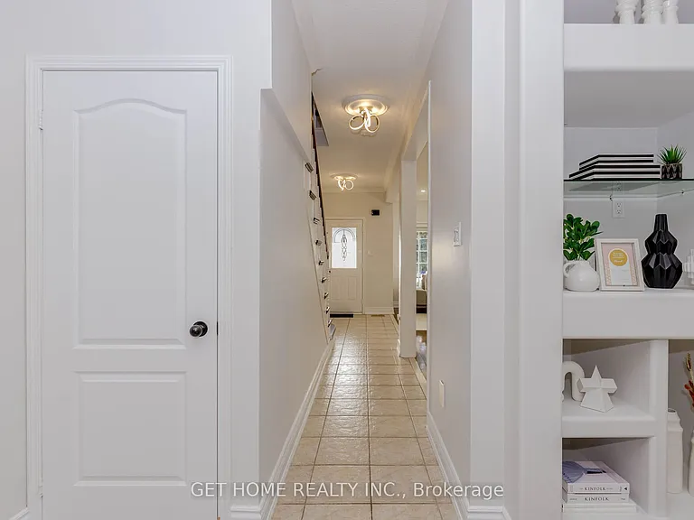 5180 Blue Spruce Ave — Photo 12