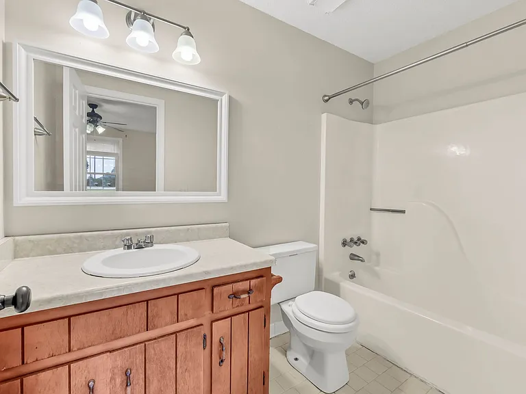 2157 Watertown Pl — Photo 17