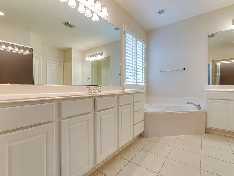 4019 Angel Springs Dr — Photo 24