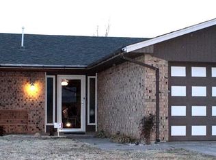 7617 NW Taylor Ave, Lawton, OK 73505