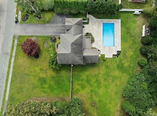 110 Curtis Mill Ln, Hanover, MA 02339