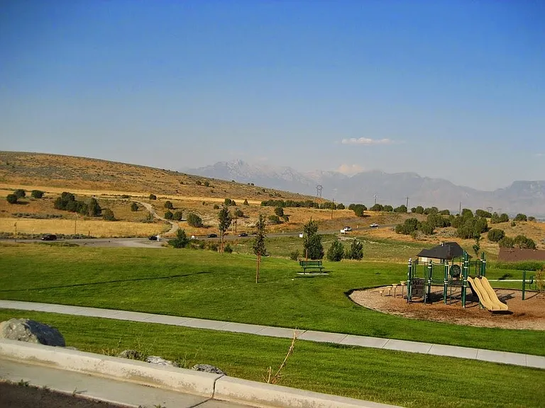 Neighborhood park and amphitheater where concerts are held.