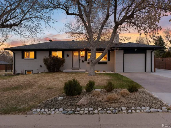 335 W Peakview Avenue, Littleton, CO 80120