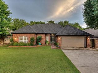 1808 Oaks Way, Oklahoma City, OK 73131
