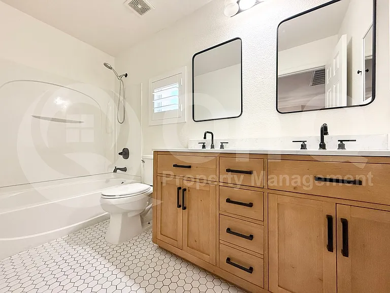 14581 W Banff Ln — Photo 24