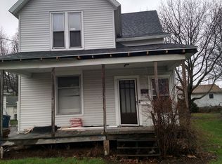 12 Wentz Ave, Shelby, OH 44875