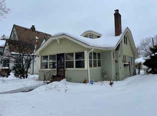 1045 Smith Ave S, West Saint Paul, MN 55118