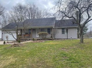 16185 Menominee Dr, Plymouth, IN 46563
