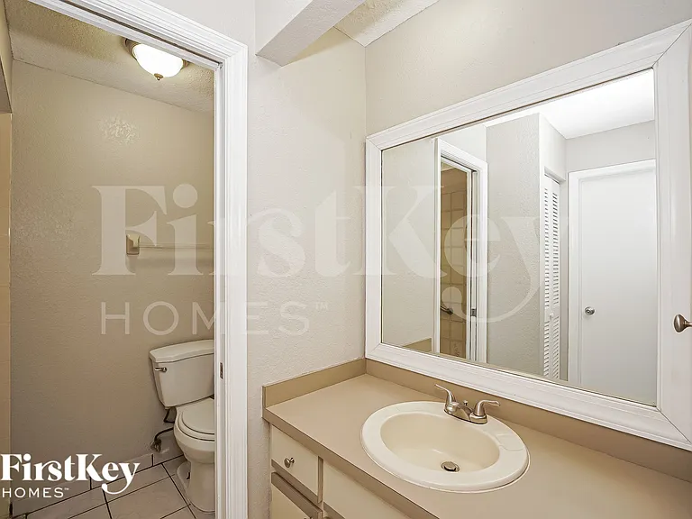 522 Beal St NW — Photo 13