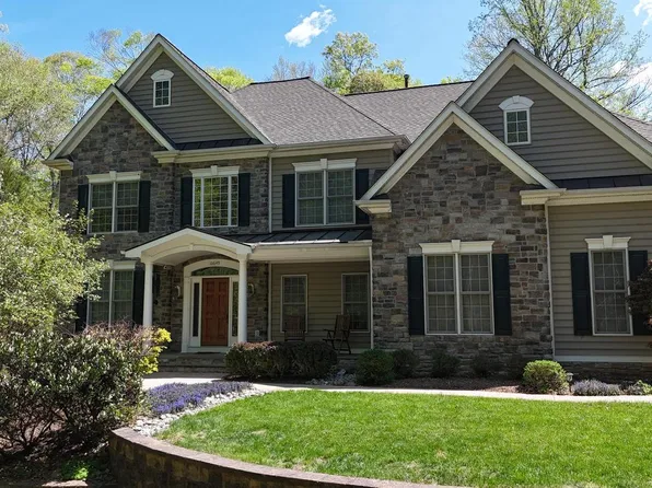 10649 Wolverine Ct, Manassas, VA 20111