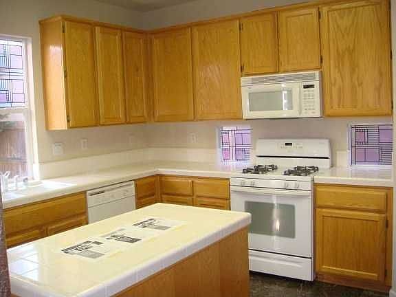 4th image of 2310 Coppervale Dr