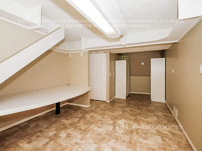 1716 Lamplight Dr — Photo 16