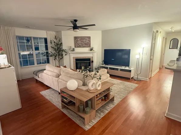 430 Delaware Ave APT 211, Norfolk, VA 23508