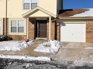 1517 Summergate Pkwy, Saint Charles, MO 63303