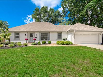 8208 W 72nd Ter, Overland Park, KS, 66204