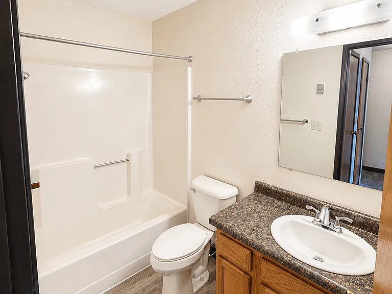 720 Melody Ln — Photo 8