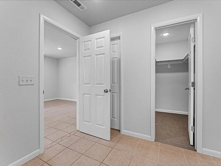1666 Oakland Ave — Photo 24