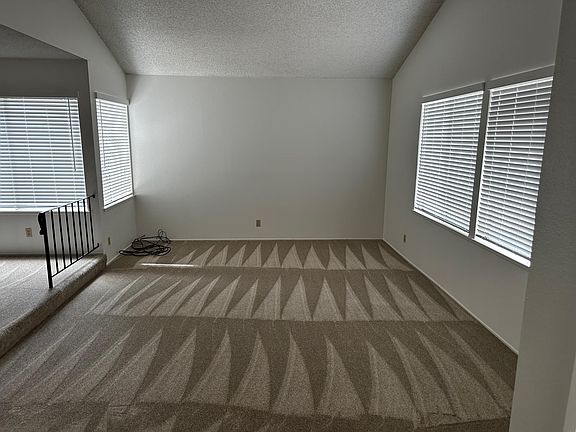 3rd image of 462 Curie Dr