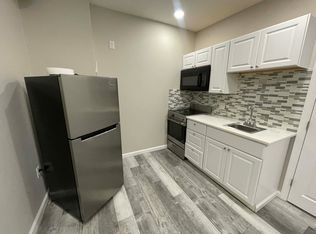 205 Endicott St #1, Boston, MA 02113