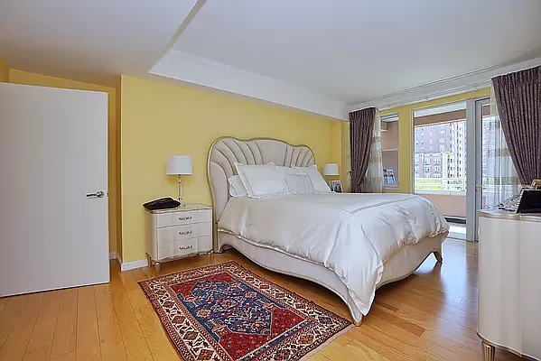 Sold by Golden Real Corp. | media 7