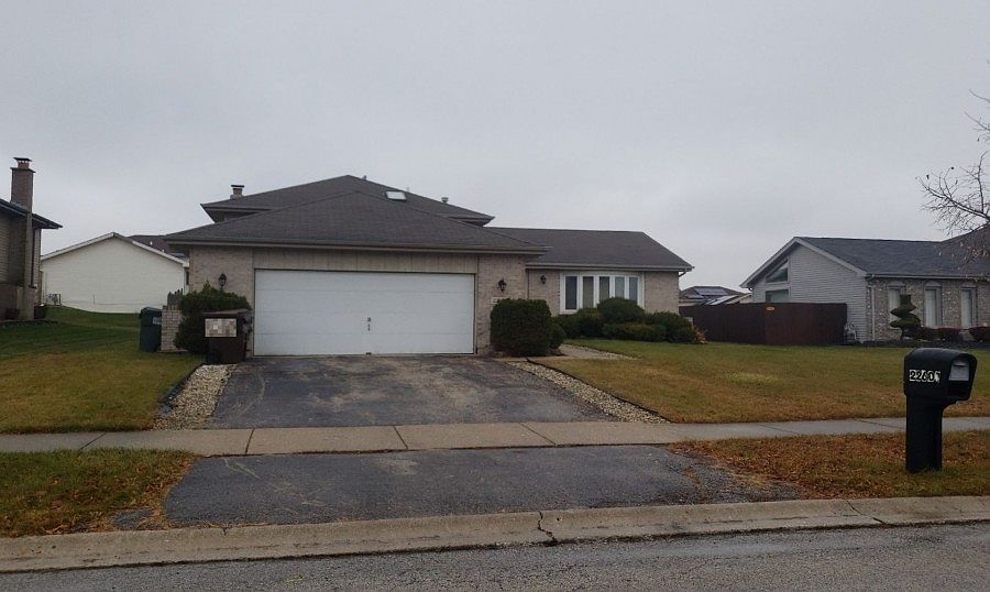 1st image of 22601 Crescent Way