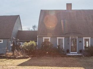 85 Ferry Hill Rd, Granby, MA 01033