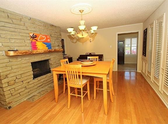 4th image of 701 Brookdale Cir