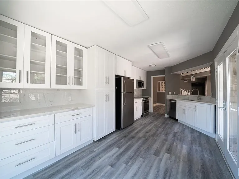 9400 Doliver Dr #34 — Photo 12