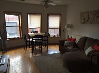 636 W Patterson Ave #G, Chicago, IL 60613