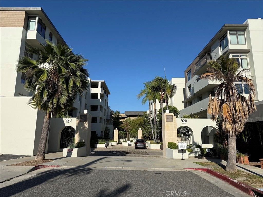 920 Granite Dr Unit 117, Pasadena, CA, Pasadena