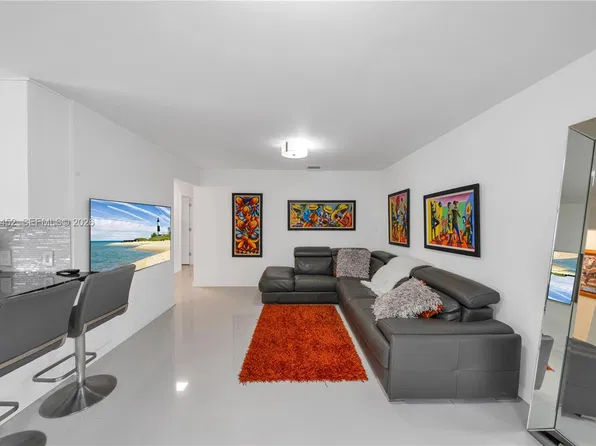 35 NW 26th Ave #37, Miami, FL 33125