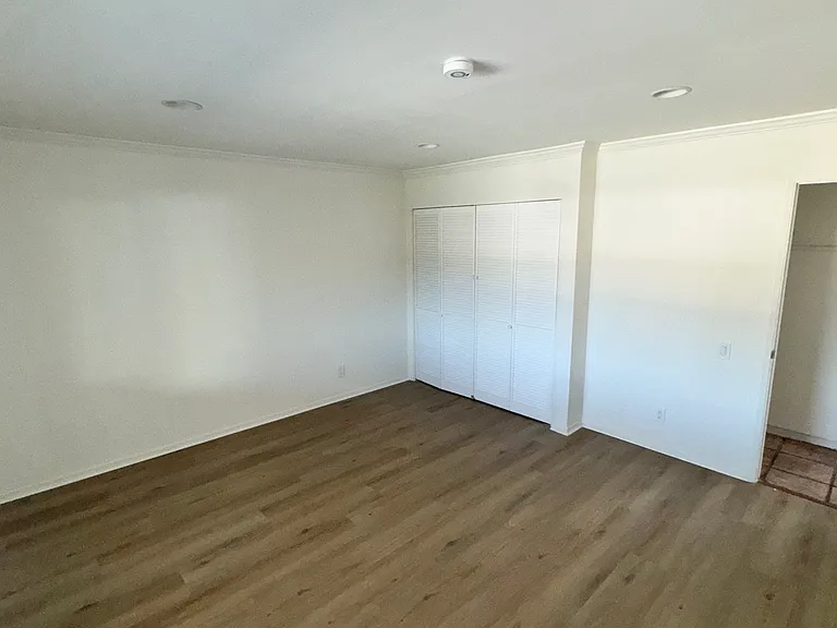 23467 Schoolcraft St — Photo 11