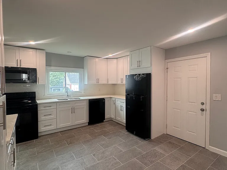 508 Garfield Ave #1 — Photo 3