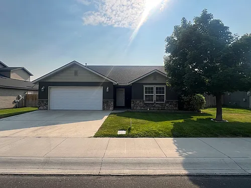 316 Jeannie Way Photo 1