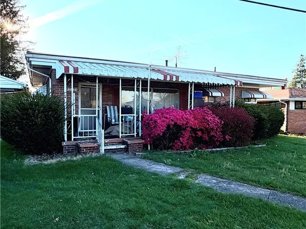 1438 Sattes Cir, Nitro, WV 25143