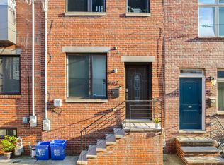 1822 Earp St, Philadelphia, PA 19146