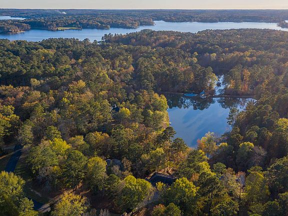4th image of 1201 Bennett Springs Dr