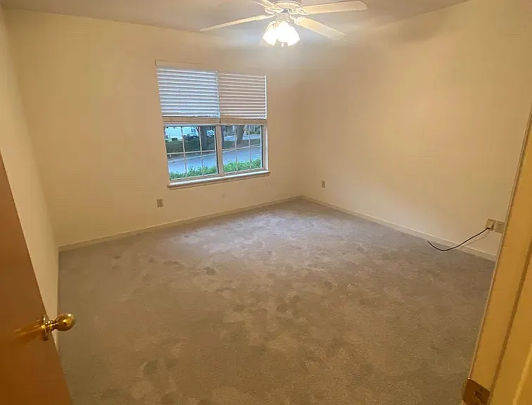2323 Trimble Rd #R — Photo 7