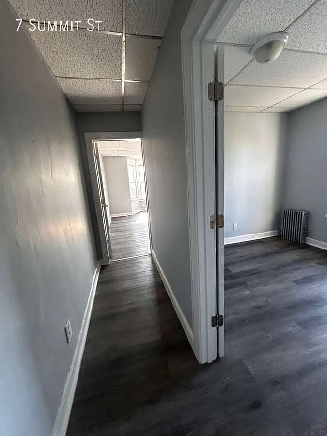 4 bed, $3,000 — Photo 4