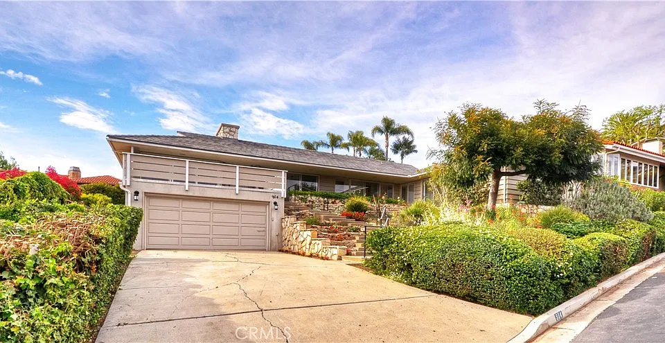 904 Emerald Bay