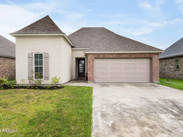 108 Safe Haven Dr, Carencro, LA 70520