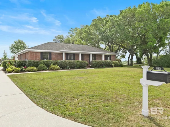 14520 Oak Hill Dr, Foley, AL 36535