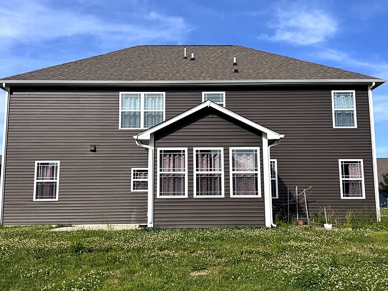 180 Walker Dr — Photo 4